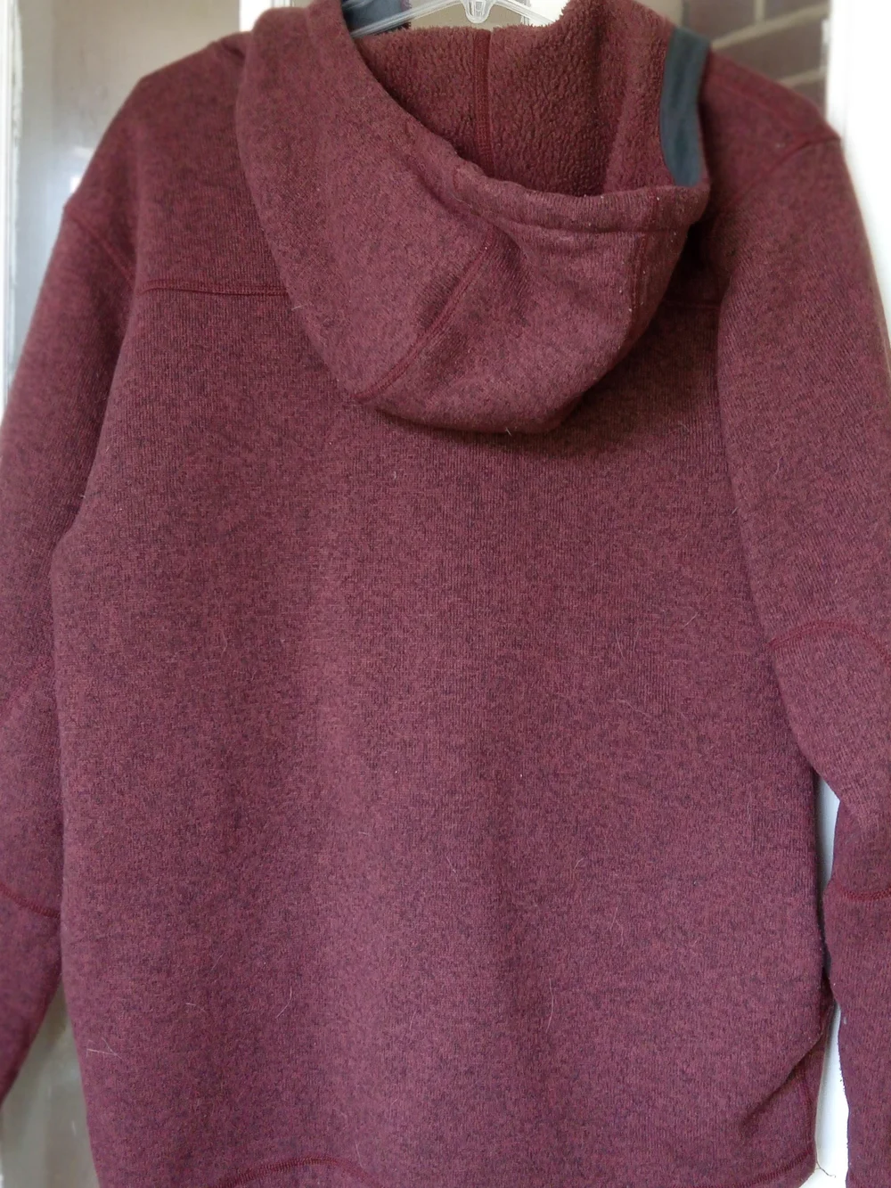 The North Face Men's Hooded Fleece Jacket - Rose Brown